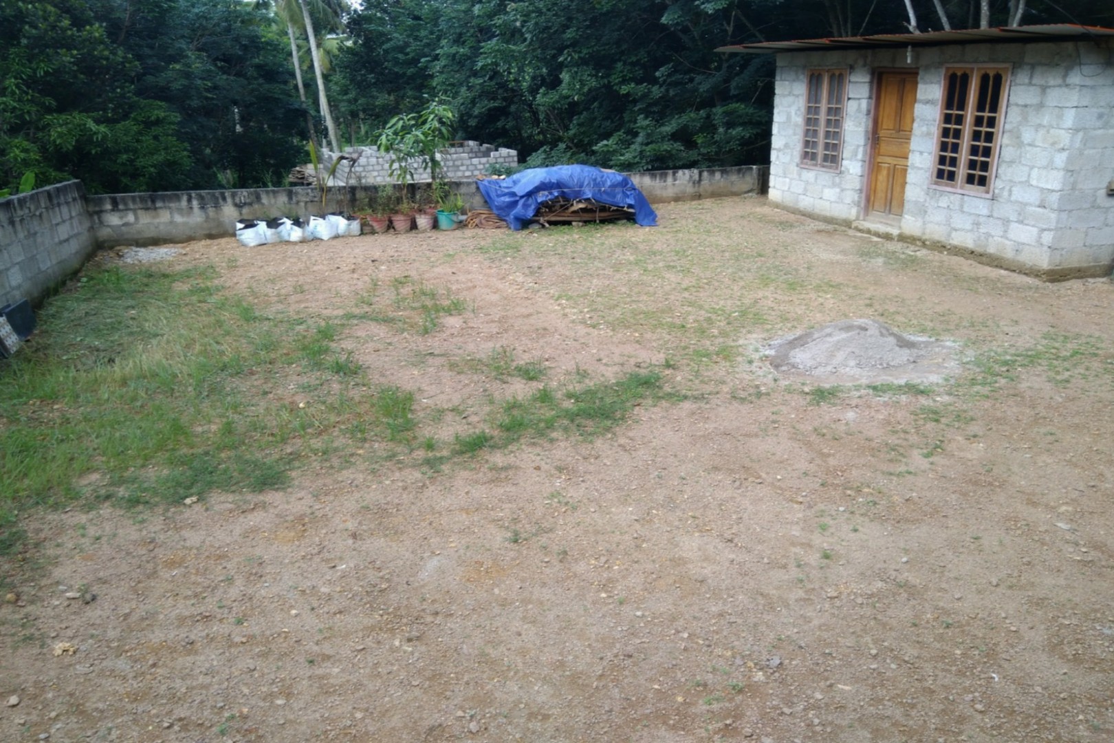 5-cent-square-plot-450-sqft-house-kazhakoottam-to-andoorkonam